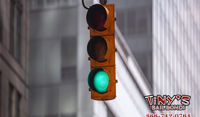 California Yellow Traffic Light Laws